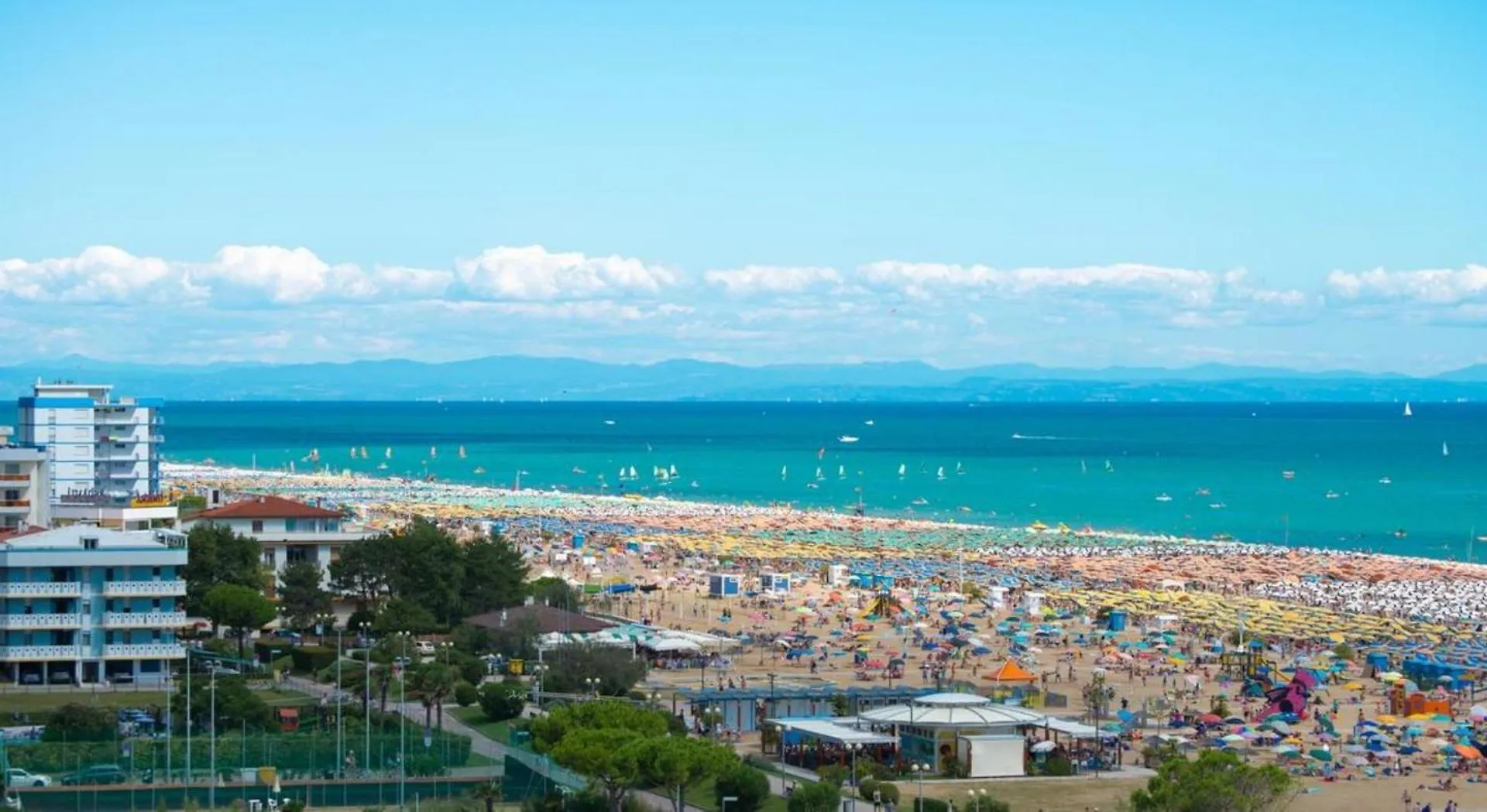 Modern Studio Apartment With Seaview Balcony Bibione