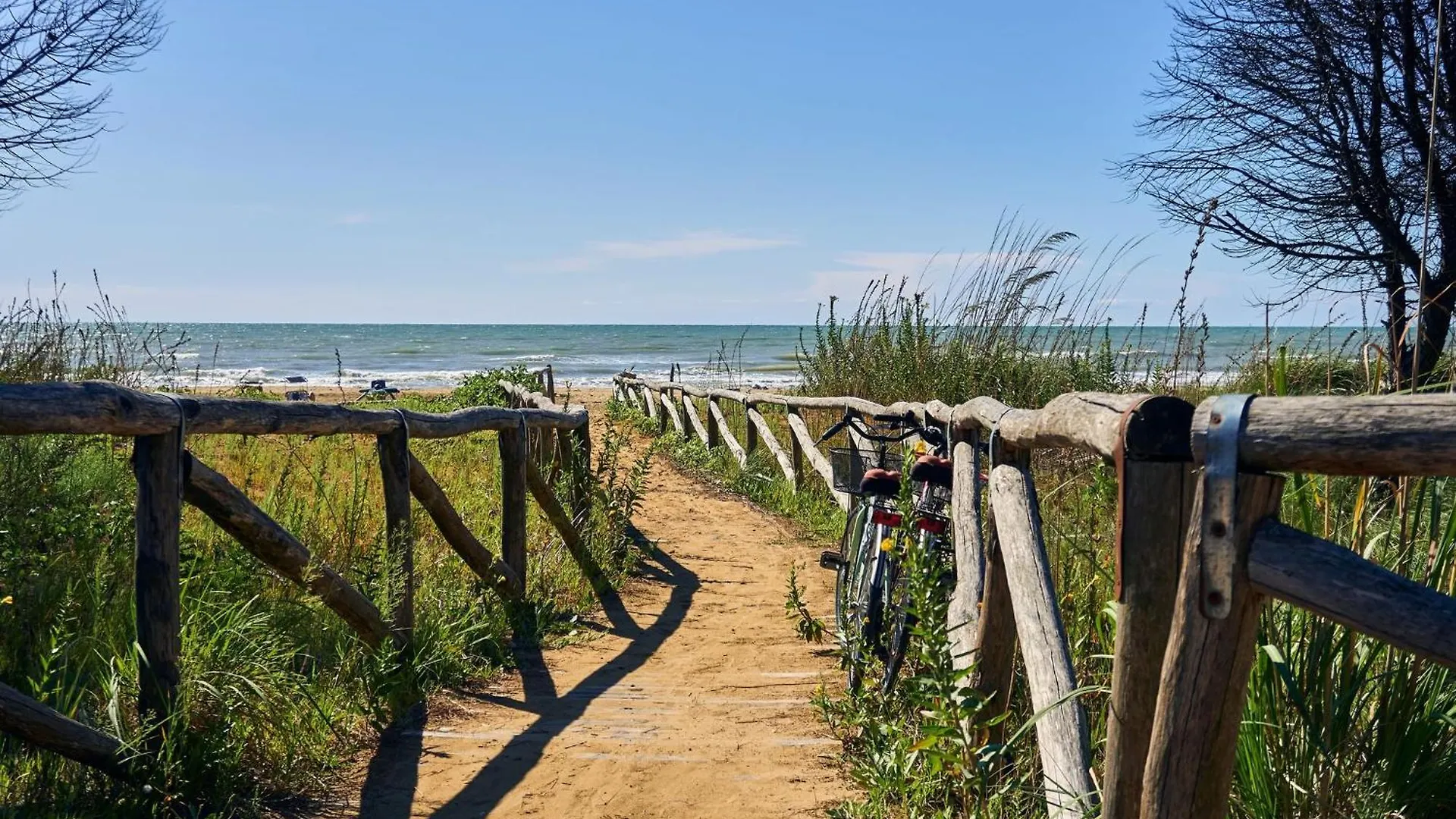Modern Studio Apartment With Seaview Balcony Bibione